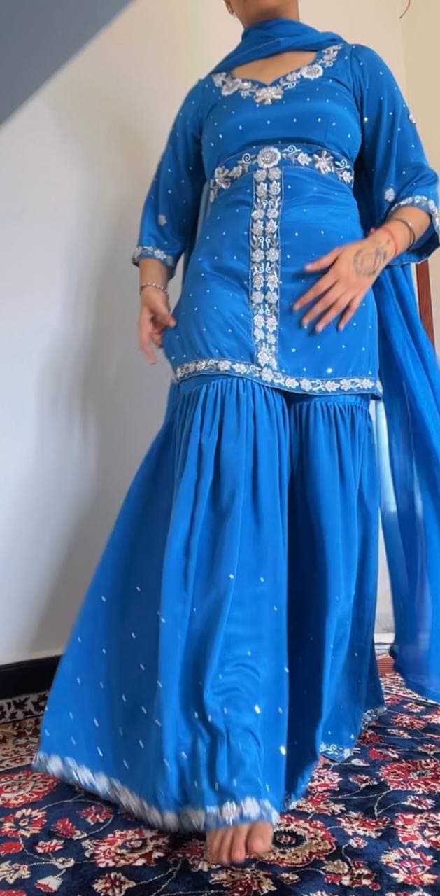 SHANTI PRIYA SET thumbnail 2