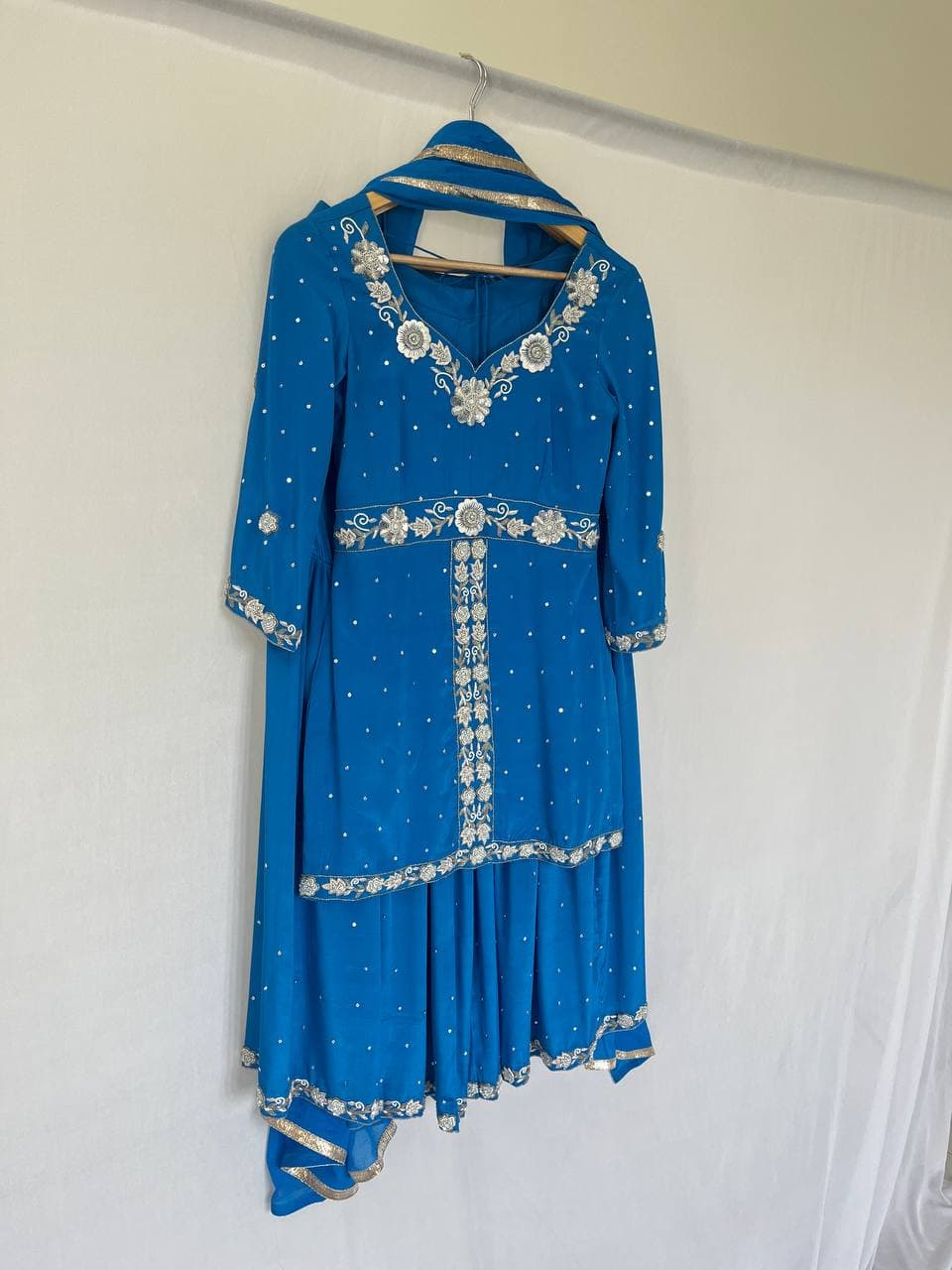 SHANTI PRIYA SET thumbnail 4